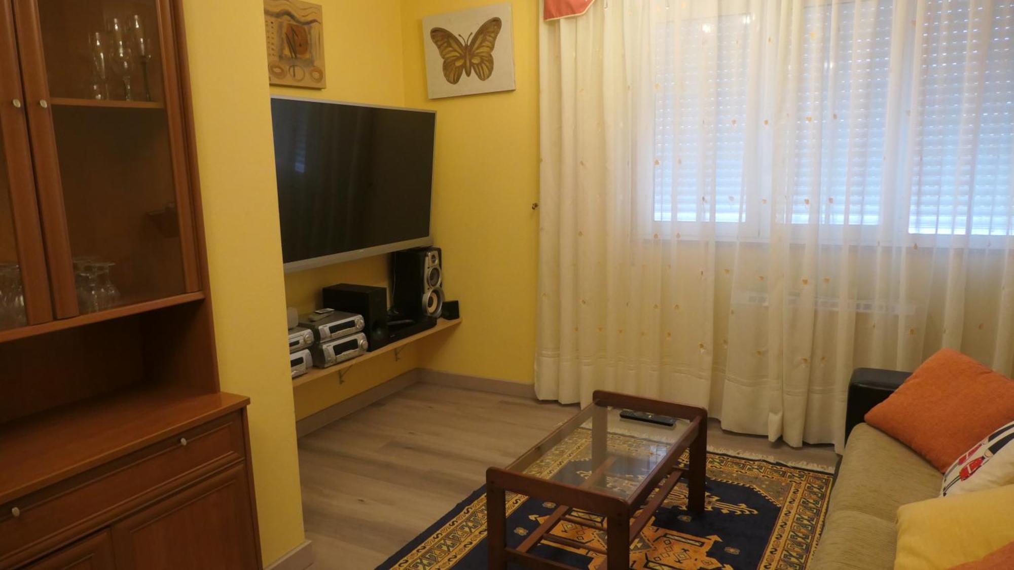 Piso Leo 1 Apartment Cee Luaran gambar